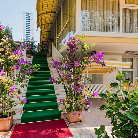 Hotel Donatello Cesenatico Εξωτερικό φωτογραφία